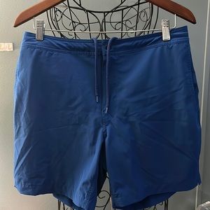 Men’s medium swim trunks